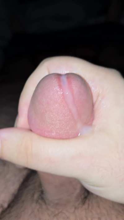 Who gonna cum lick it up 