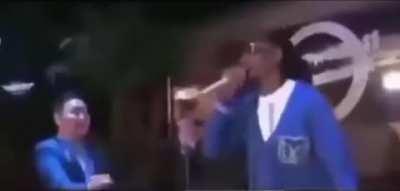 Snoop Dogg just rockin🤘🏻