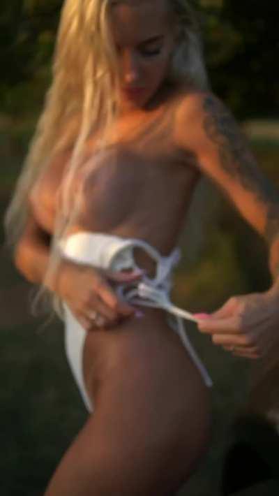 do you want to catch this beauty?)