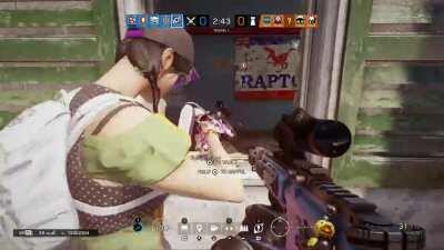 I love playing Siege with friends