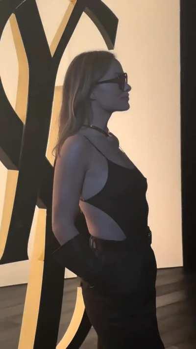 Olivia Wilde @ Saint Laurent fashion show 2024