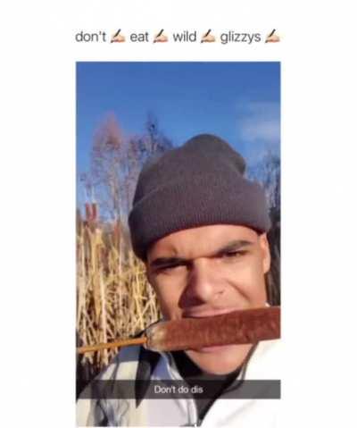 I never expected these things to have foam dust inside wtf