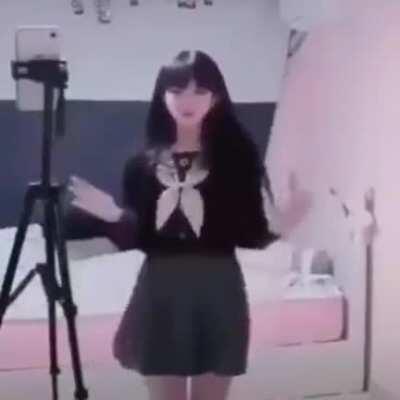 Faz esse tik tok muquinha