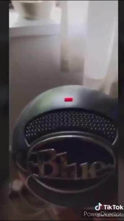 I'm gonna talk to da power!