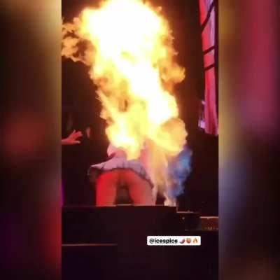 Ice Spice 🥵 🔥 🔥