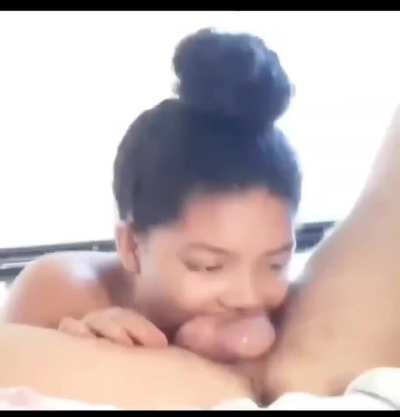 Little slut gets a throtpie