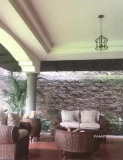 Help step bro I'm stuck inside the table