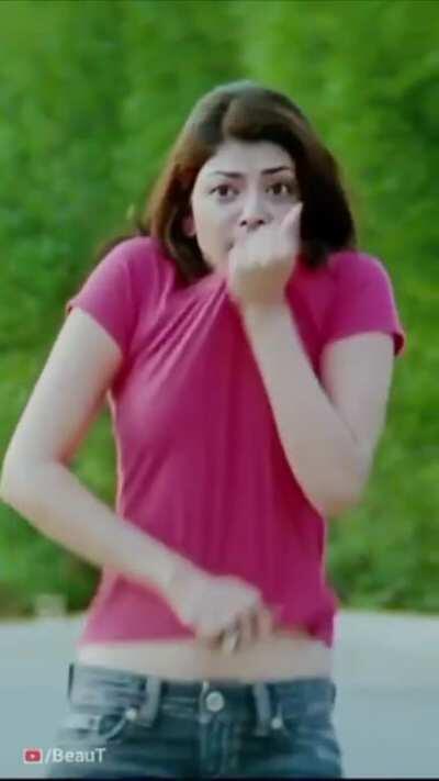 Kajal aggarwal in darling -vertical