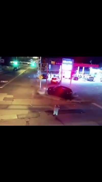 Casual intersection crossing