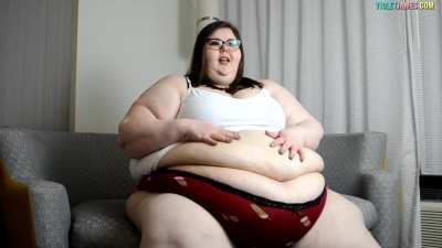 SSBBW Violet - Autumn and Winter Gaining