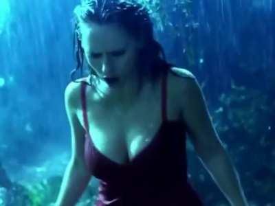 Jennifer love hewitt