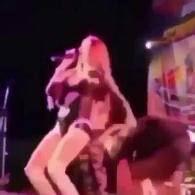 Reddit mod finally gets a chance.