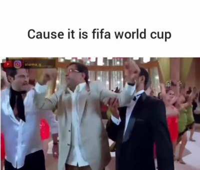 Chalo seasonal football fan banneka waqt a gaya