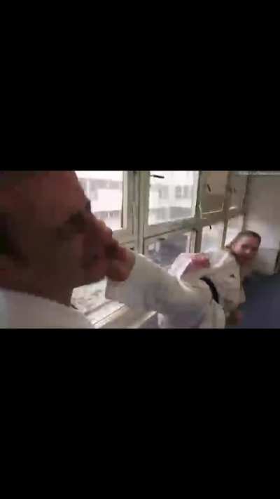 Feet battle and bonus footage 👣