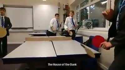 Let's play pingpong.