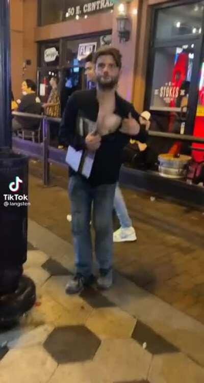 Causal day in Florida.