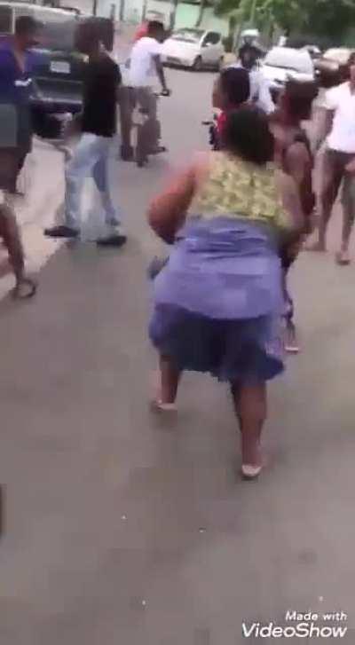 This is 90 seconds of pure Freakout [NSFW]