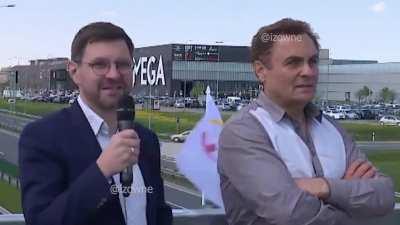 Niekaip nesugalvoju gero pavadinimo šitam... laukiu pasiūlymų (IG/TikTok: @izowne )