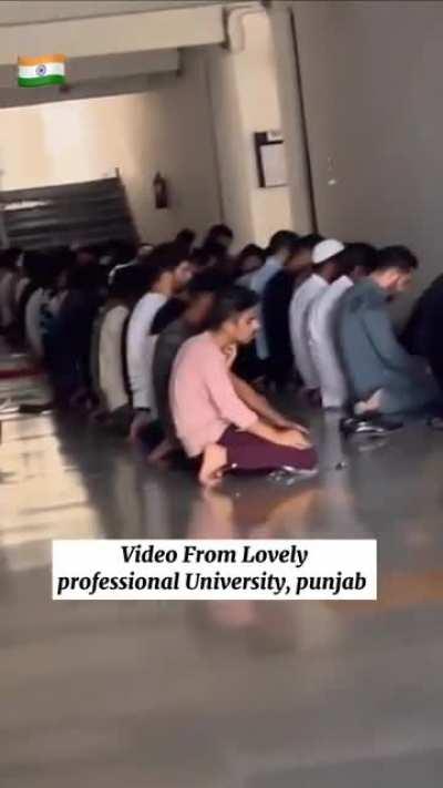 WTF is going on in India........