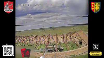 The FPV drones of the Ronin operators hit 2 BUK-M1 air defense systems and the Ulybka Radio direction-finding meteorological complex. May 2025, location not disclosed.