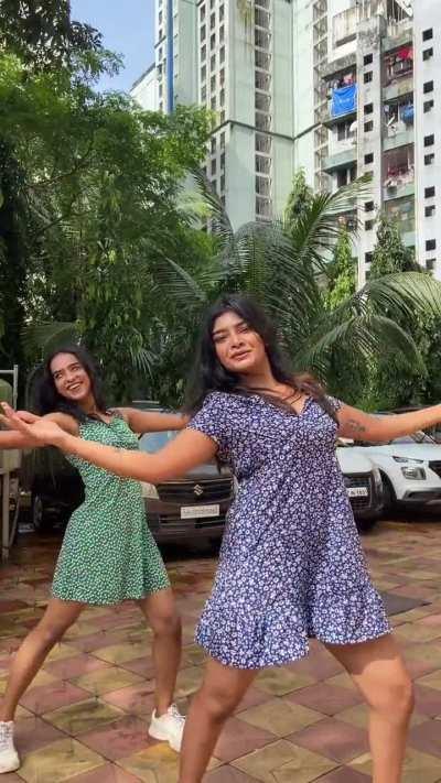 Arya menon & Aiswarya Sreenivasan 