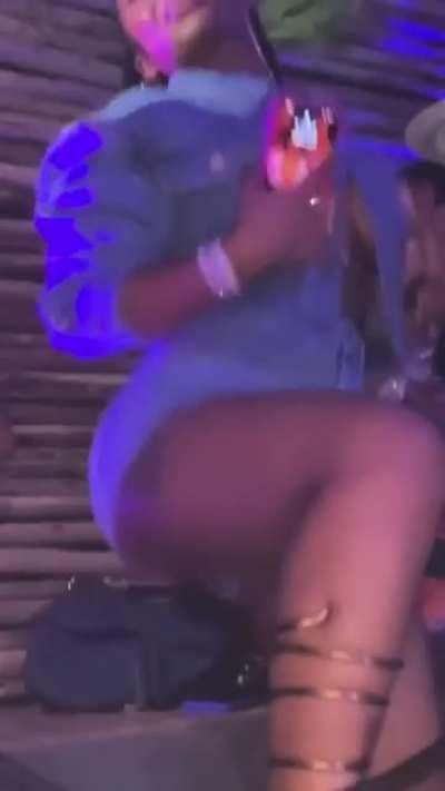 Nice boobs, pretty sure those some nips