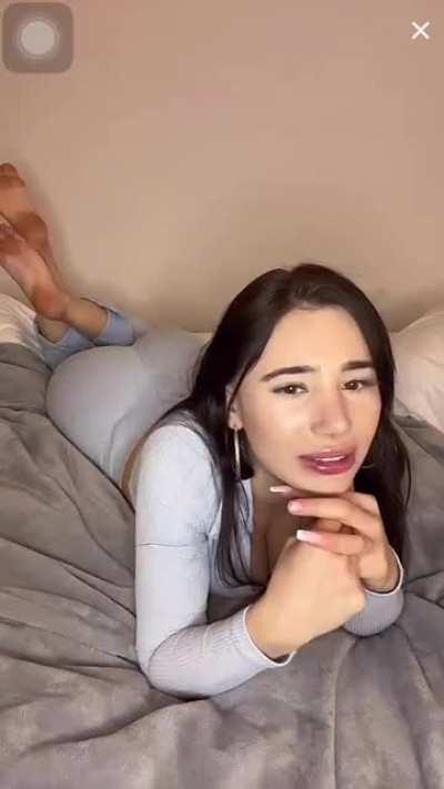 @ihatemondaays was live on a lovely wonderful Toesday!! Part 1