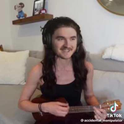 Jschlatt sings about his past crimes