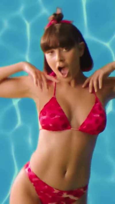 Charli XCX in a Sexy Bikini