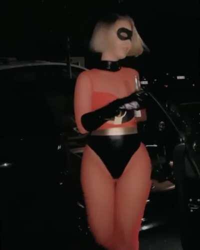 Bianca Elouise (@biancaelouise)