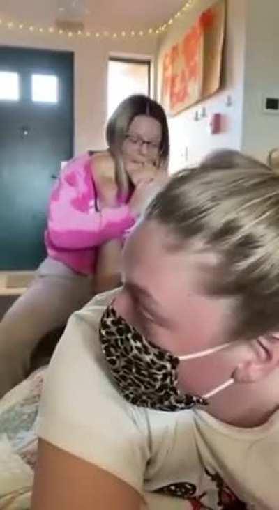 What is she doing!! 😳