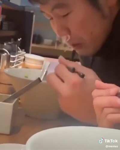 His face expression is my reaction to this video