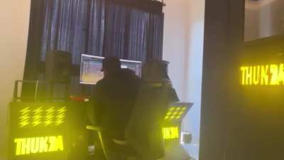 JR Writer ✍️ previews a freestyle floating 🦋 over French Montana ❄️ and Max B's 🌊 