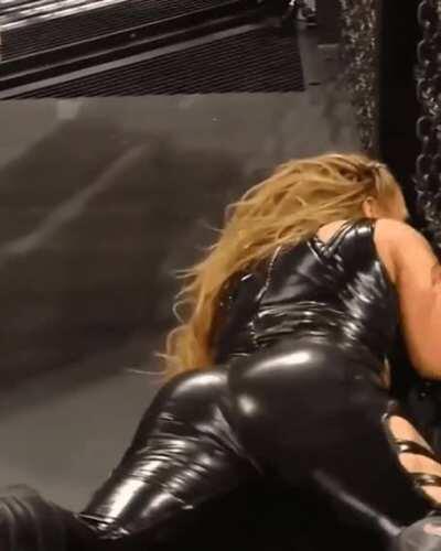 Natalya 🍑