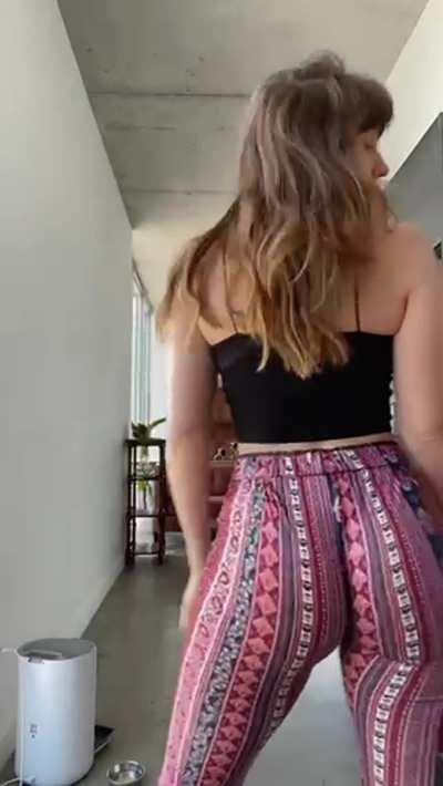 Would you fuck my ass twice a day?