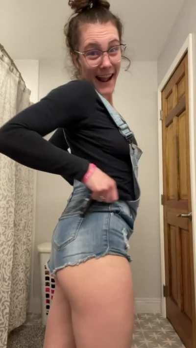 How do we feel about Daisy Duke coveralls? Because I am in loveee