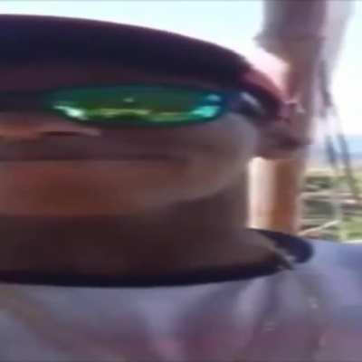 Para de dizer q tu é minha namorada 😔👐