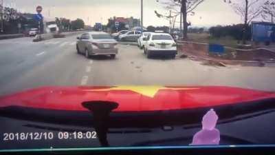 I might make slower right turns from now on.