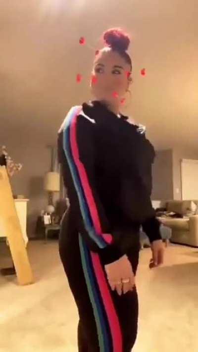 Chopped N Screwed Live Ass N Thighs..