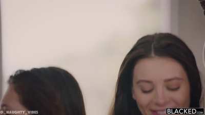 LANA x LEAH PMV 🎬🔥 You want a PMV too? DM me! 