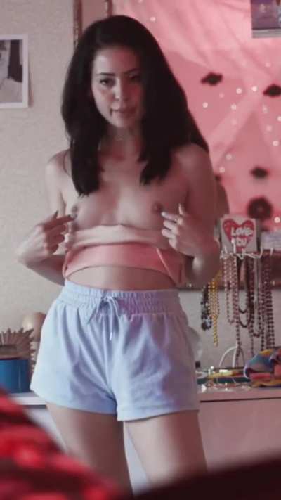 Alexa Demie - Euphoria S01E01