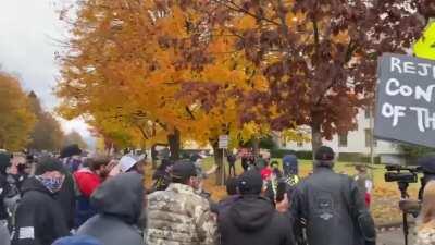 Mob of salty fascists assault a lone patriot