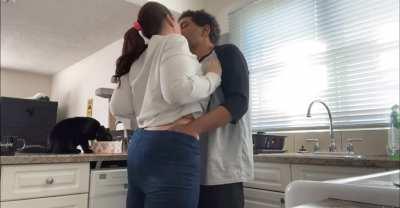 Couplekissing w/Susers2