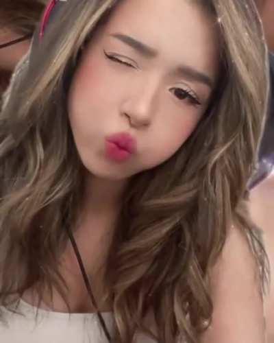 Who doesn't wants poki kisses !!? 😍💦🥵