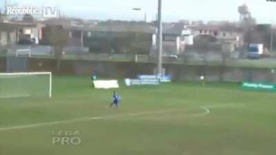 What an absolute BANGER by Stipe 😱