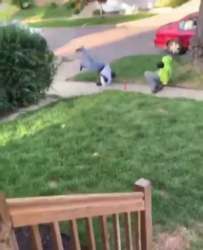 Boy kicked the fuck out his chest 😭