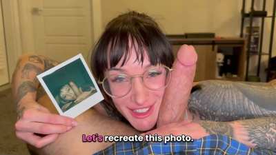 Step Sis and Step Bro found and recreated their parent's sex photos