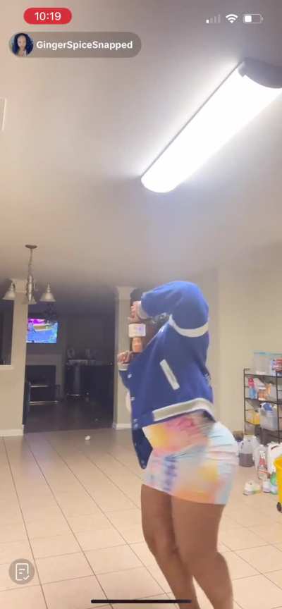 Should I leak her stuff?