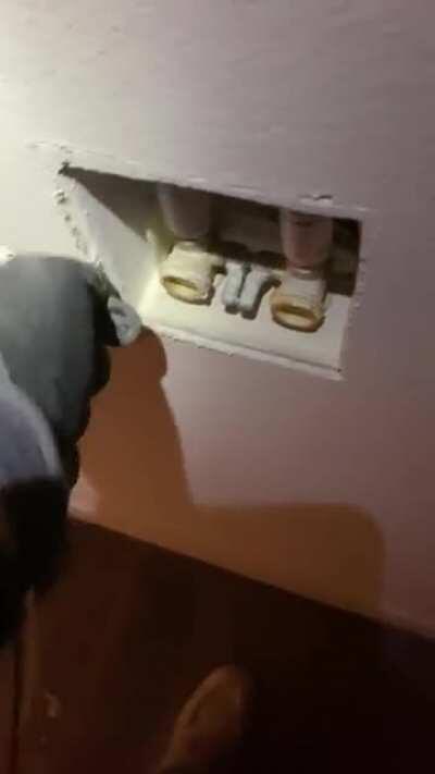 This is how I confuse the sparky’s at my job.