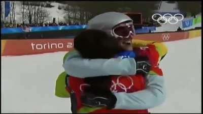 American snowboarder Lindsey Jacobellis loses gold after celebrating too early [20YA - Feb 16]